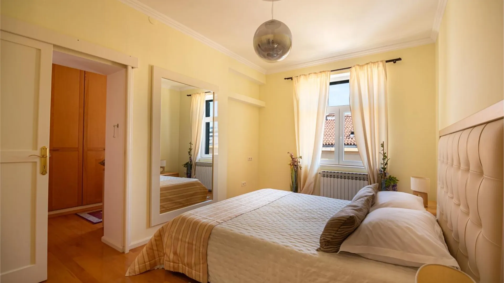 Apartmán Lucy Retreat - Split Center - Near Diocletian'S Palace With Jacuzzi